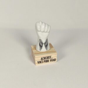 Escultura Figa Acredite